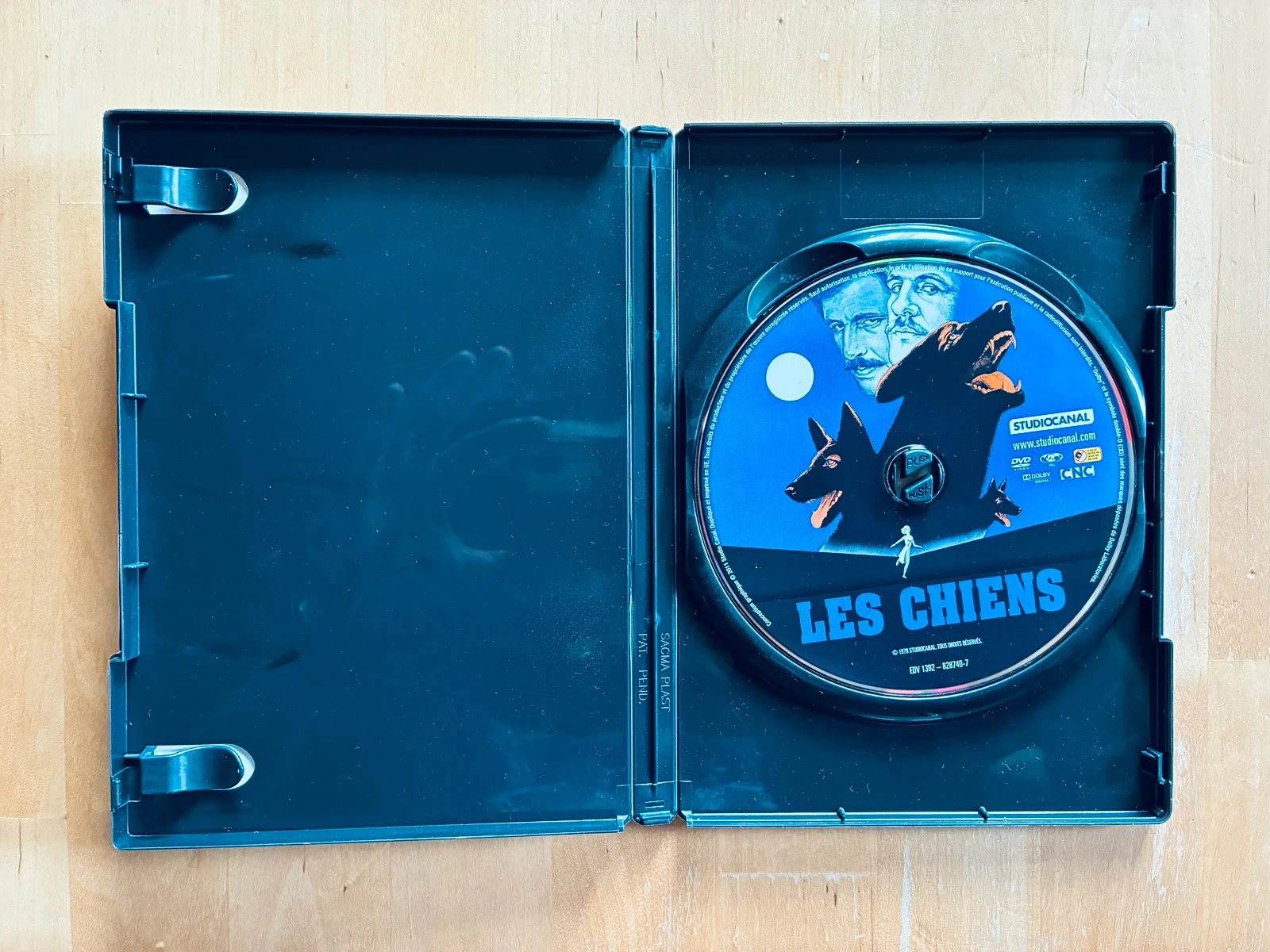 DVD Les Chiens de Alain Jessua. – photo 2